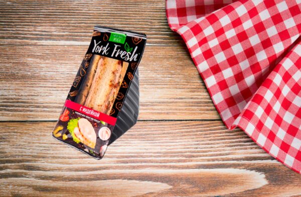 Сэндвич YORK FRESH с индейкой, трей, 150 г